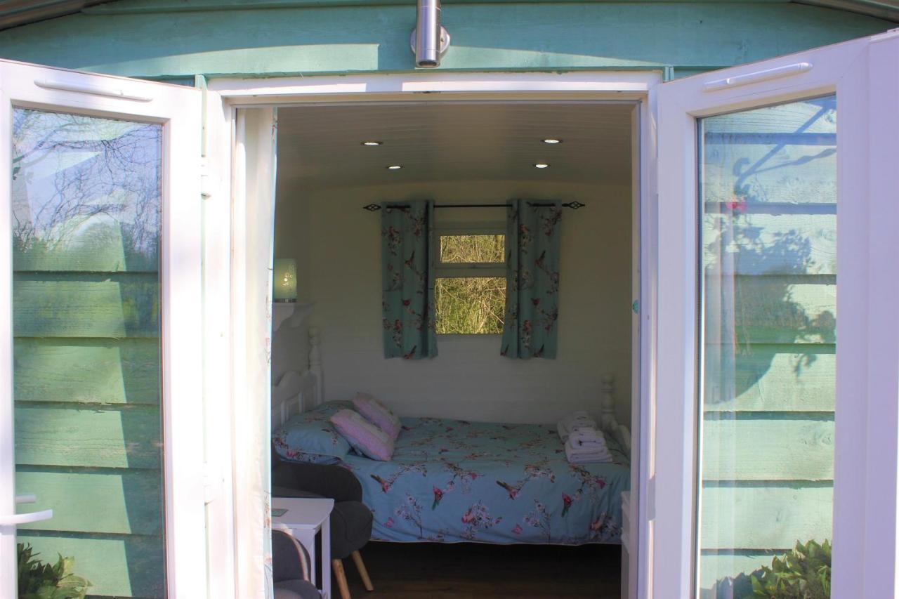 Hopgarden Glamping Luxury Shepherds Huts Wadhurst Exterior foto