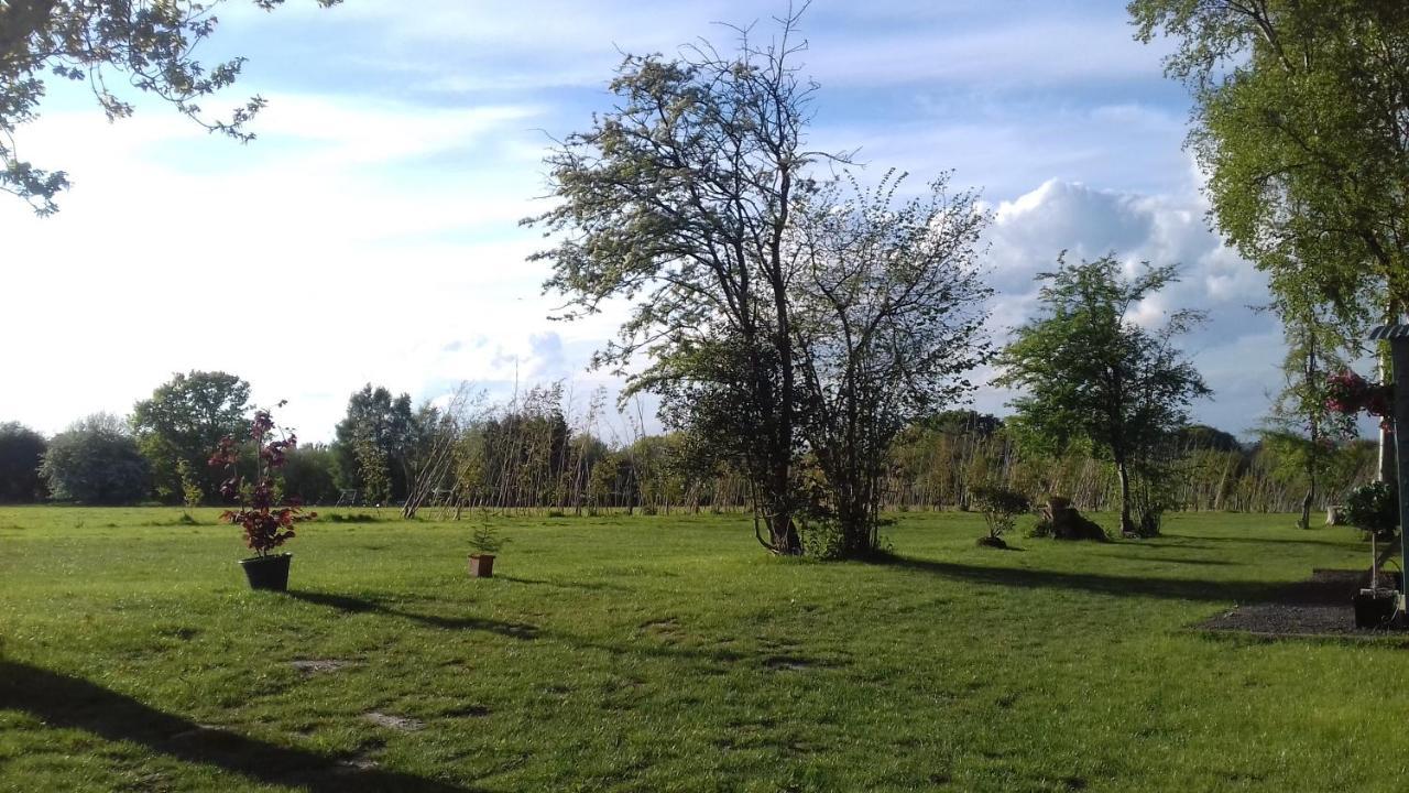 Hopgarden Glamping Luxury Shepherds Huts Wadhurst Exterior foto