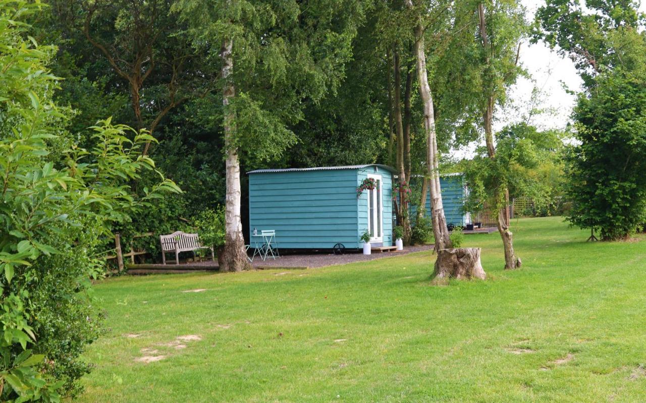 Hopgarden Glamping Luxury Shepherds Huts Wadhurst Exterior foto